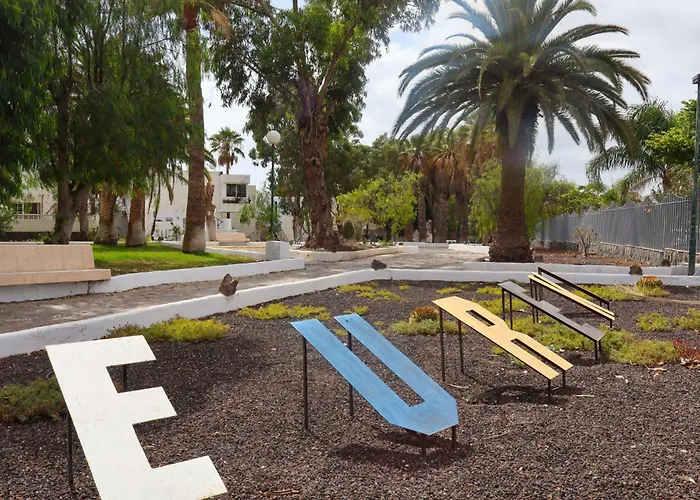 Relaxing Escape, Cozy Terrace Bravo's House *