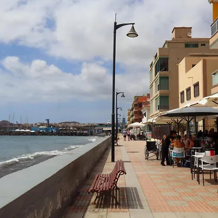 Relaxing Escape, Cozy Terrace Bravo's House Apartment *