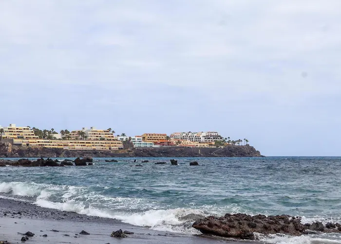 Relaxing Escape, Cozy Terrace Bravo's House Costa del Silencio