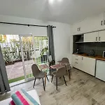 アパート Relaxing Escape, Cozy Terrace Bravo's House