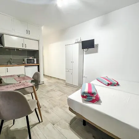 Relaxing Escape, Cozy Terrace Bravo's House 公寓 德尔锡伦西奥海岸